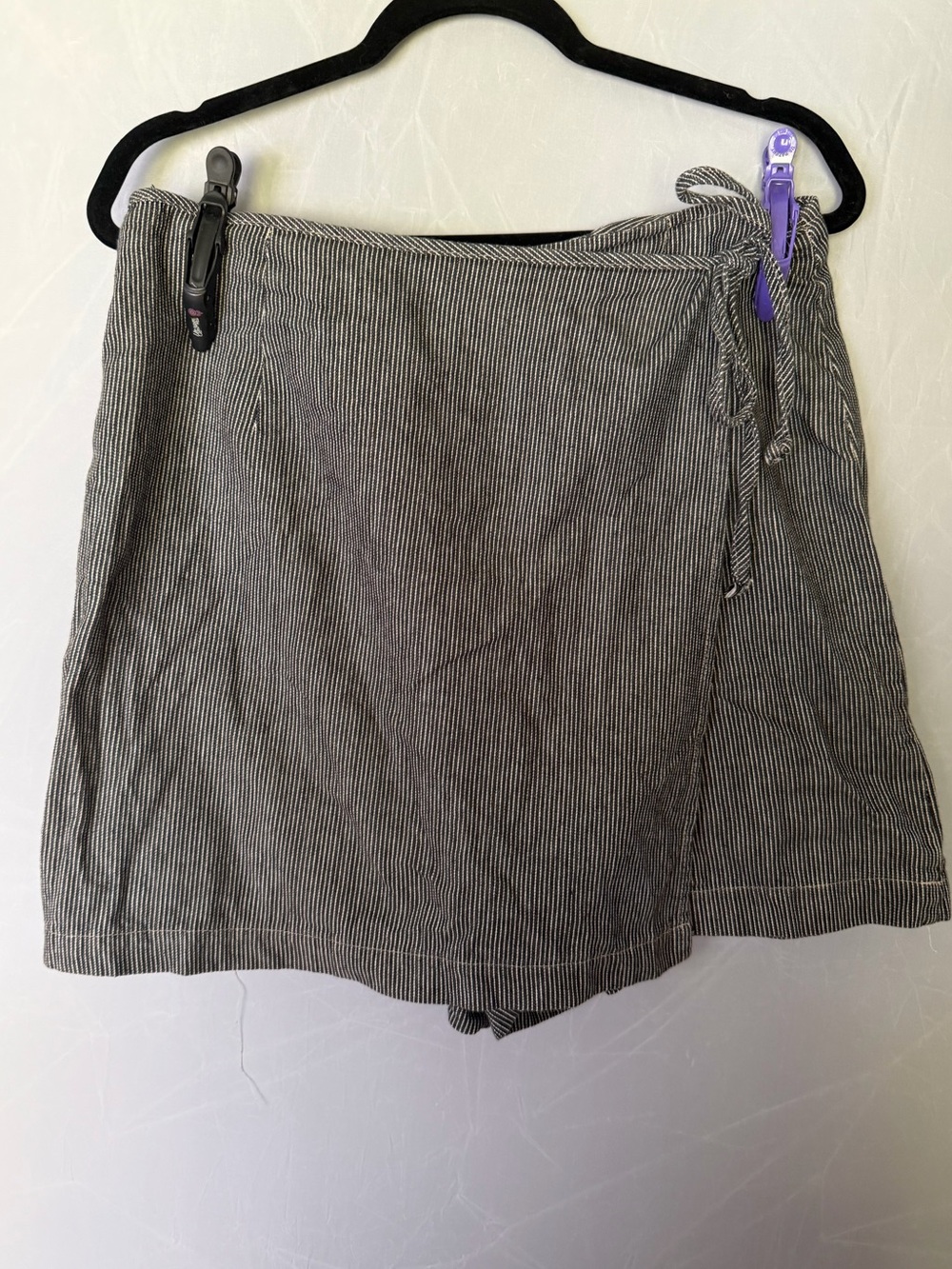 Vintage Studio Pinstripe Wrap Skort Size 12